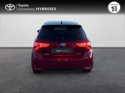 TOYOTA Yaris 100h Collection 5p RC18 occasion 2018 - Photo 4