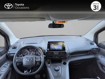 TOYOTA PROACE CITY Verso Long 1.2 130 VVT-i Design BVA RC21 occasion 2022 - Photo 4