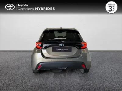 TOYOTA Yaris 116h Design 5p MY22 occasion 2023 - Photo 4