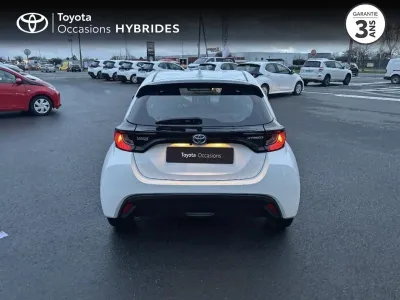TOYOTA Yaris 116h Dynamic 5p MY22 occasion 2023 - Photo 4
