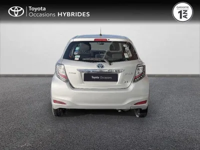 TOYOTA Yaris HSD 100h Dynamic 5p occasion 2013 - Photo 4