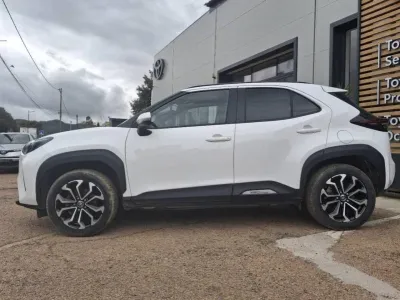 TOYOTA Yaris Cross 116h Design MY22 occasion 2022 - Photo 3