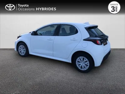 TOYOTA Yaris 116h Dynamic 5p MY22 occasion 2023 - Photo 2