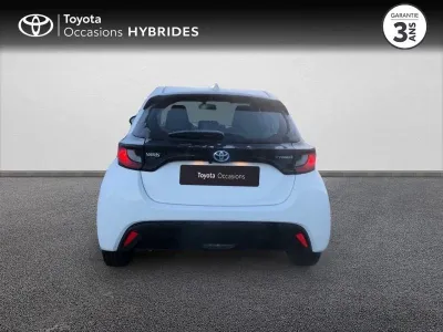 TOYOTA Yaris 116h Dynamic 5p MY22 occasion 2023 - Photo 4