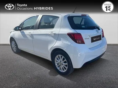 TOYOTA Yaris 100 VVT-i Dynamic CVT 5p occasion 2015 - Photo 2
