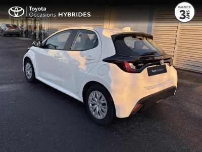 TOYOTA Yaris 116h Dynamic 5p occasion 2023 - Photo 2