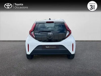 TOYOTA Aygo X 1.0 VVT-i 72ch Dynamic occasion 2022 - Photo 4