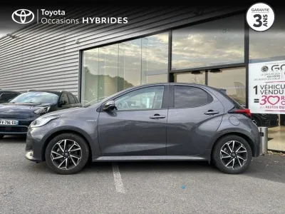 TOYOTA Yaris 116h Design 5p MY21 occasion 2022 - Photo 2