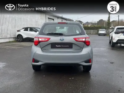 TOYOTA Yaris 100h Dynamic 5p RC18 occasion 2018 - Photo 4