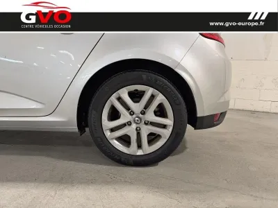 RENAULT Megane 1.5 Blue dCi 115ch Business occasion 2019 - Photo 4