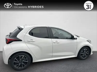 TOYOTA Yaris 116h Design 5p MY22 occasion 2023 - Photo 4