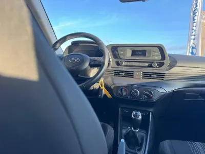 HYUNDAI Bayon 1.0 T-GDi 100ch Hybrid 48V Initia occasion 2022 - Photo 4