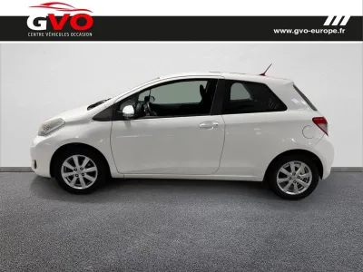 TOYOTA Yaris 69 VVT-i Tendance 3p occasion 2012 - Photo 3
