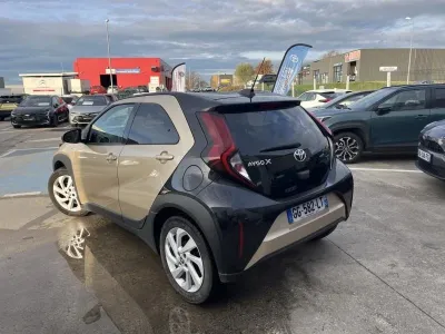TOYOTA Aygo X 1.0 VVT-i 72ch Design occasion 2022 - Photo 4