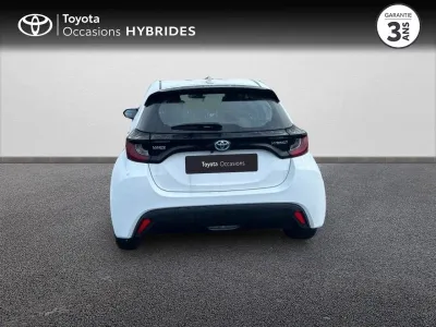 TOYOTA Yaris 116h Dynamic 5p MY22 occasion 2023 - Photo 4