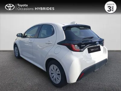 TOYOTA Yaris 116h Dynamic 5p MY22 occasion 2023 - Photo 2