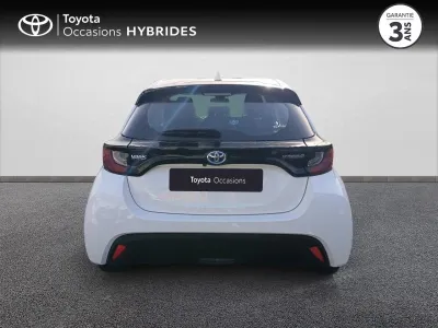 TOYOTA Yaris 116h Dynamic 5p MY22 occasion 2023 - Photo 4