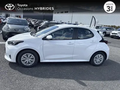 TOYOTA Yaris 116h Dynamic 5p MY22 occasion 2023 - Photo 3
