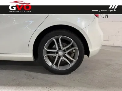 MERCEDES-BENZ Classe A 180 CDI Sensation 7G-DCT occasion 2014 - Photo 4