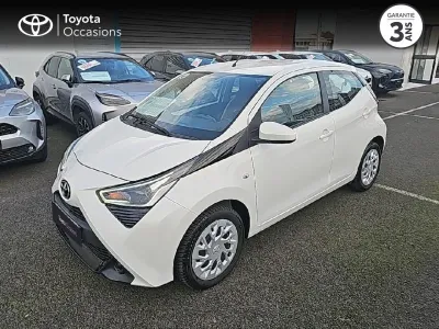 TOYOTA Aygo 1.0 VVT-i 72ch x-play 5p MY20 occasion 2020 - Photo 1