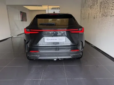 LEXUS NX 450h+ Executive 4WD occasion 2023 - Photo 2