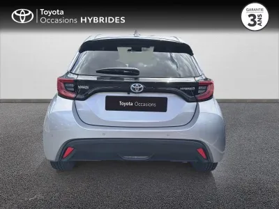 TOYOTA Yaris 116h Design 5p MY22 occasion 2023 - Photo 4