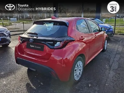 TOYOTA Yaris 116h Dynamic 5p MY22 occasion 2022 - Photo 2
