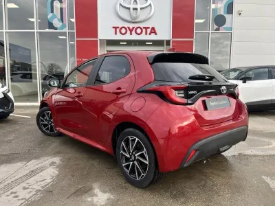 TOYOTA Yaris 116h Design 5p MY22 occasion 2023 - Photo 3