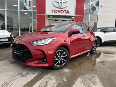 TOYOTA Yaris 116h Design 5p MY22 occasion 2023 - Photo 1