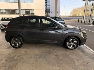 HYUNDAI Kona 1.6 GDi 141ch Hybrid Initia DCT-6 occasion 2022 - Photo 4