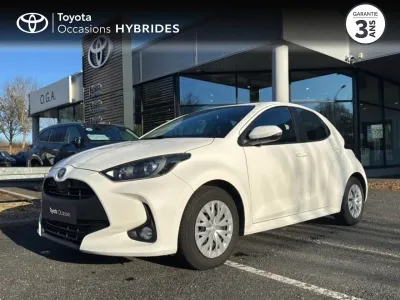 TOYOTA Yaris 116h Dynamic Business 5p + Programme Beyond Zero Academy MY21 occasion 2022 - Photo 1