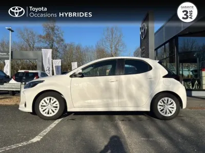TOYOTA Yaris 116h Dynamic Business 5p + Programme Beyond Zero Academy MY21 occasion 2022 - Photo 3