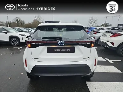 TOYOTA Yaris Cross 116h Dynamic Business + Programme Beyond Zero Academy MY22 occasion 2022 - Photo 4