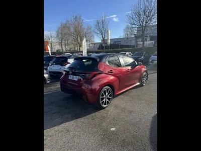 TOYOTA Yaris 116h Collection 5p occasion 2020 - Photo 3