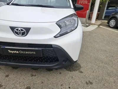 TOYOTA Aygo X 1.0 VVT-i 72ch Dynamic MY24 occasion 2022 - Photo 2