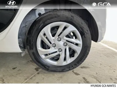 HYUNDAI i10 1.0 63ch ECO Intuitive occasion 2025 - Photo 4