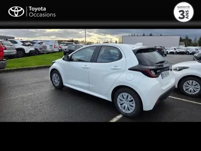 TOYOTA Yaris 116h Dynamic 5p MY22 occasion 2023 - Photo 3