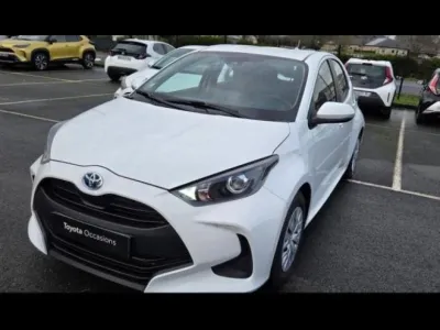 TOYOTA Yaris 116h Dynamic 5p MC24 occasion 2023 - Photo 1