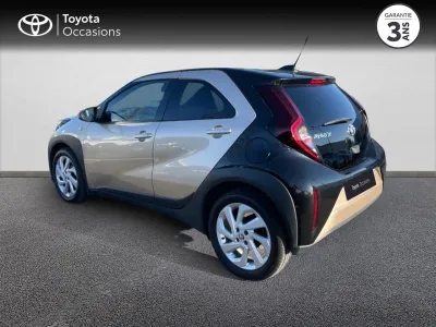 TOYOTA Aygo X 1.0 VVT-i 72ch Design occasion 2022 - Photo 2