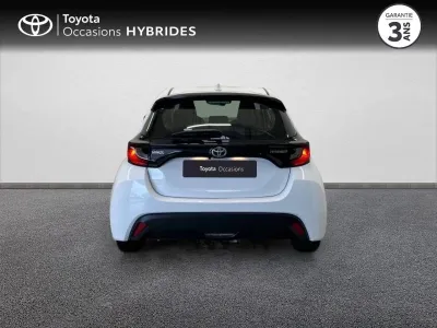 TOYOTA Yaris 116h Dynamic 5p MY22 occasion 2023 - Photo 4
