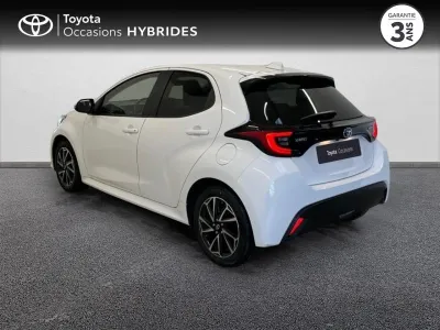 TOYOTA Yaris 116h Design 5p MY22 occasion 2022 - Photo 2