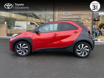 TOYOTA Aygo X 1.0 VVT-i 72ch Design S-CVT MY23 occasion 2024 - Photo 3