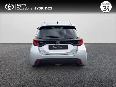 TOYOTA Yaris 116h Design Pack Confort 5p MY25 occasion 2025 - Photo 4