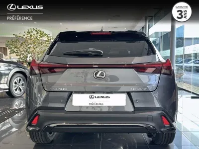 LEXUS UX 300h F SPORT Design 2WD occasion 2025 - Photo 3