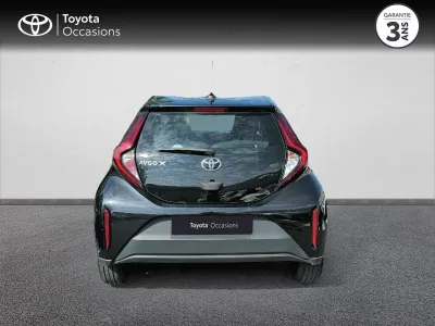 TOYOTA Aygo X 1.0 VVT-i 72ch Dynamic occasion 2022 - Photo 4