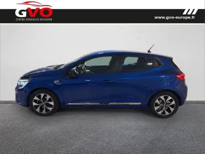 RENAULT Clio 1.6 E-Tech 140ch Limited -21 occasion 2021 - Photo 3