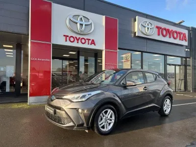 TOYOTA C-HR 184h Dynamic Business 2WD E-CVT + Programme Beyond Zero Academy MY22 occasion 2022 - Photo 4