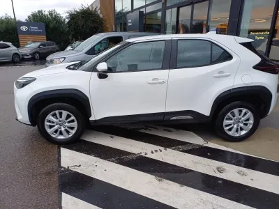 TOYOTA Yaris Cross 116h Dynamic Business + Programme Beyond Zero Academy MY22 occasion 2022 - Photo 4