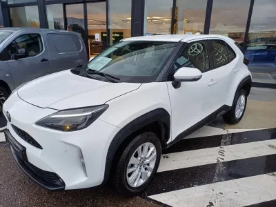 TOYOTA Yaris Cross 116h Dynamic Business + Programme Beyond Zero Academy MY22 occasion 2022 - Photo 2