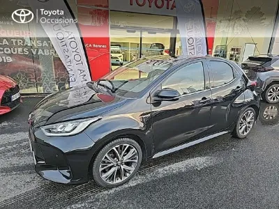 TOYOTA Yaris 116h Iconic 5p occasion 2021 - Photo 1